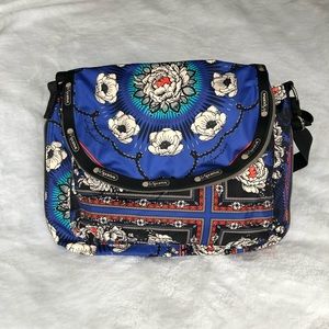 NWOT LeSportsac Crossbody